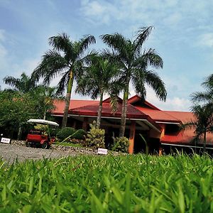 Zaycoland Resort And Hotel